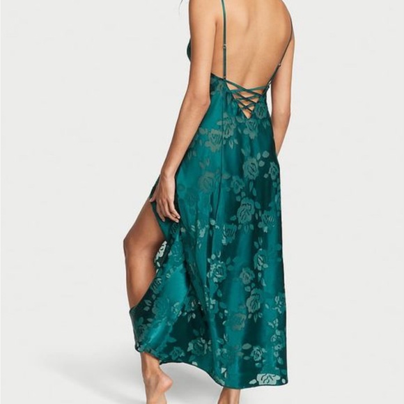 Victoria Secret Archive Burnout Slip dress NWT - Picture 2 of 6